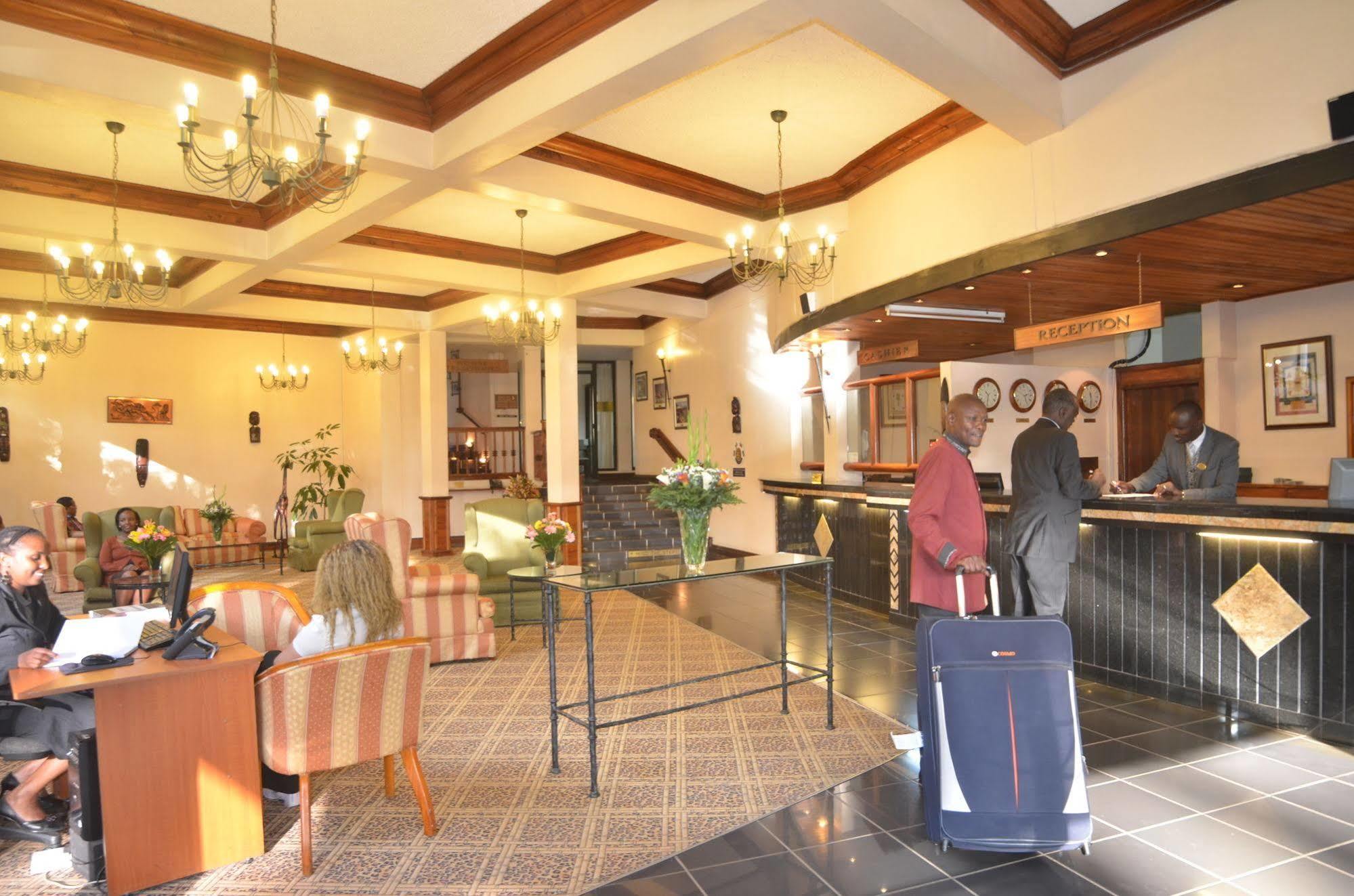 Jacaranda Hotel Nairobi Exteriör bild