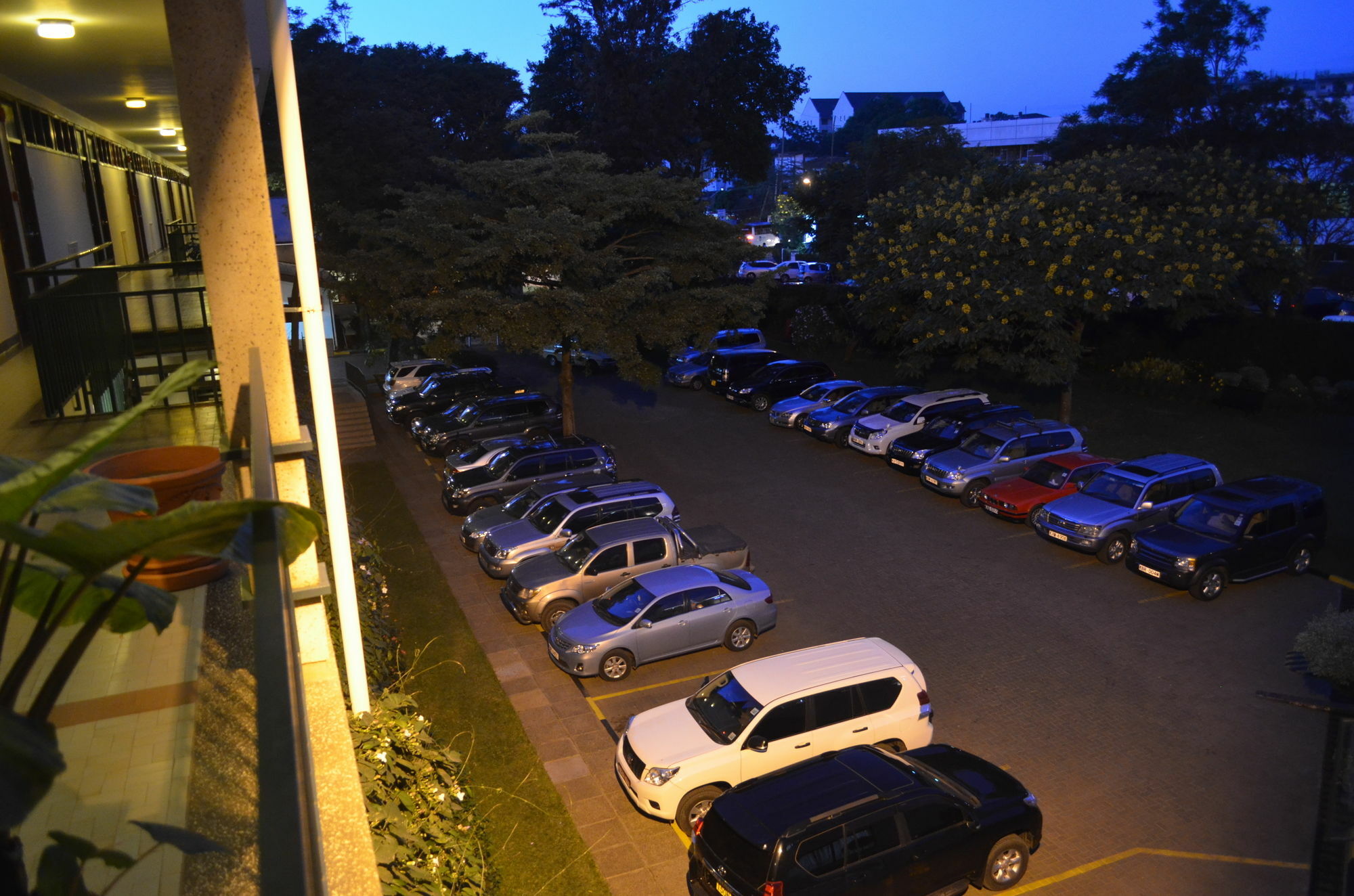 Jacaranda Hotel Nairobi Exteriör bild